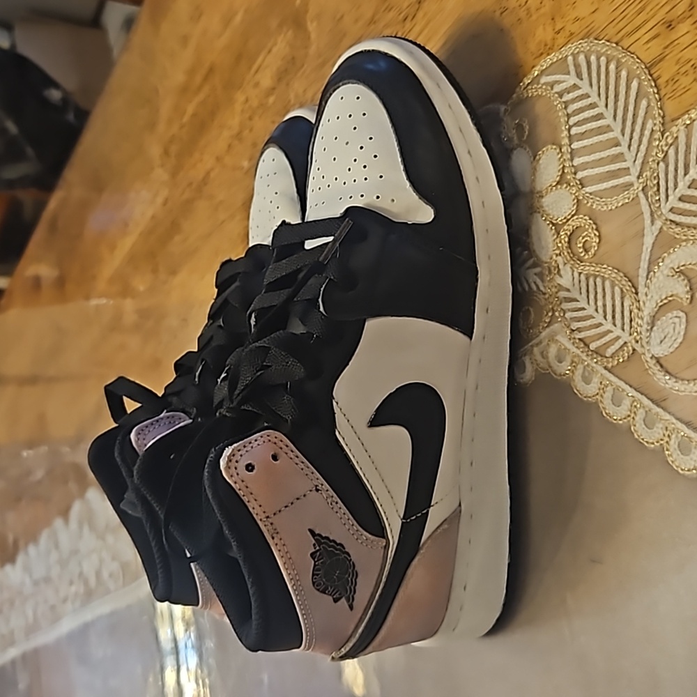 Girls 5y Jordan shoes